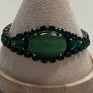 DANNY POLLAK - Vintage Emerald Cabochon Luxe Crystal Bracelet - 8 inches